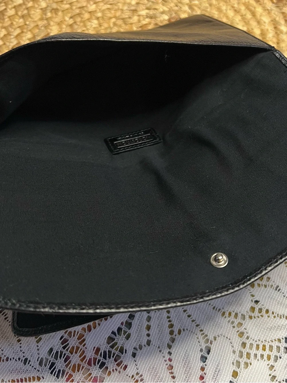 Nordstrom Classic Black Soft Leather Women's Clutch Wallet 3 Snap Compartments